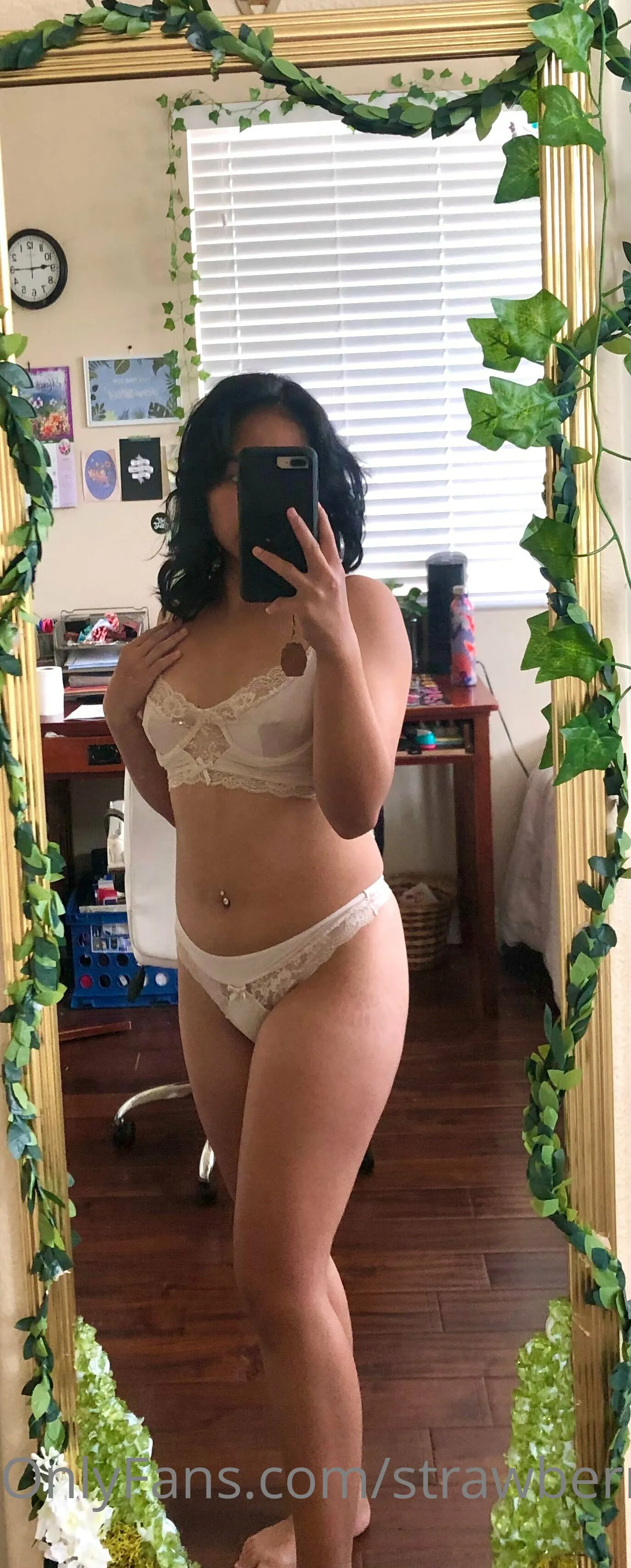 Jan OnlyFans premium content 8 - strawberryblossom261 exclusive collection