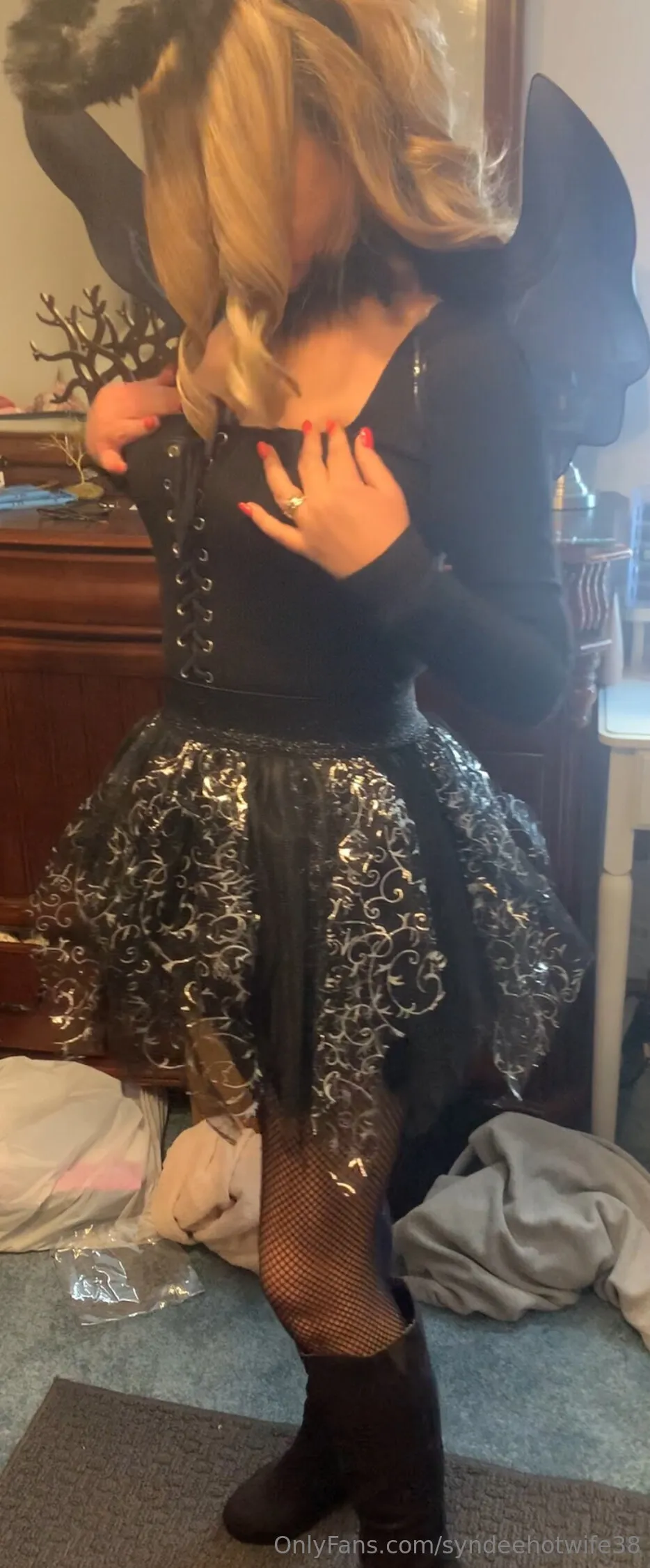 Hotwife38 syndee OnlyFans premium content 9 - syndeehotwife38 exclusive collection