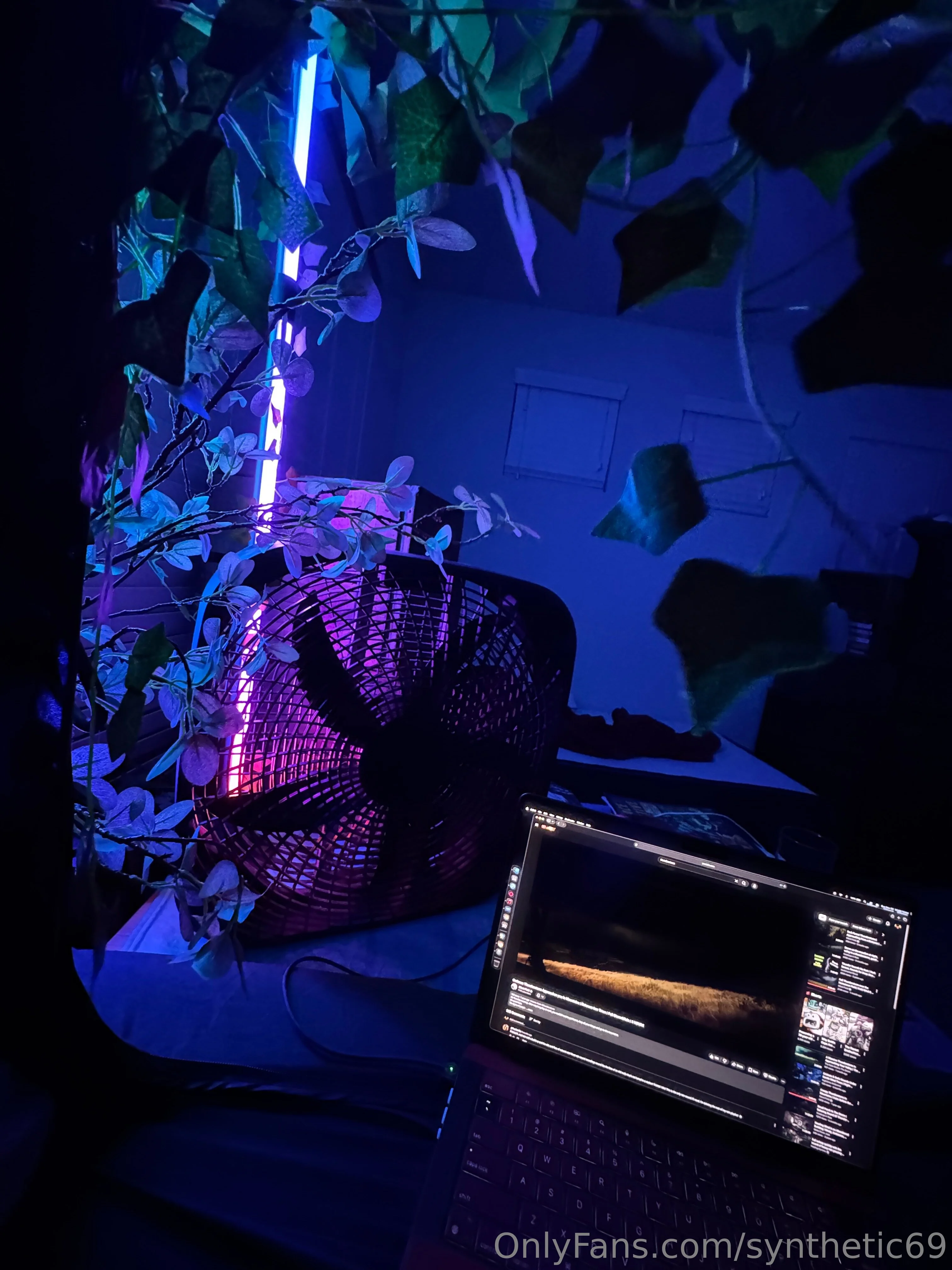 Syn Thetic OnlyFans premium content 9 - synthetic69 exclusive collection