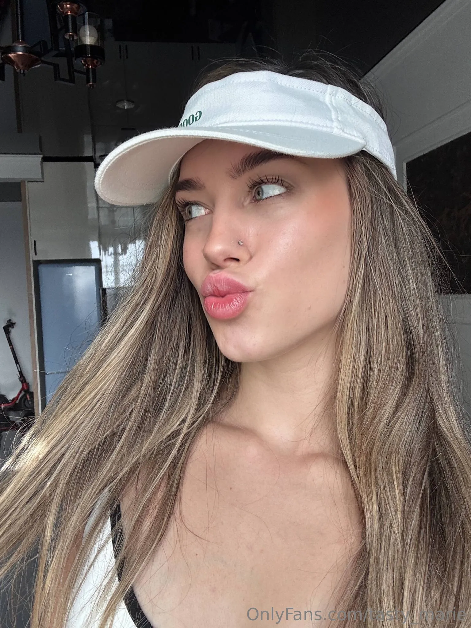 🍓 𝙈𝙖𝙧𝙞𝙚 🍓 OnlyFans premium content 18 - tasty_marie exclusive collection