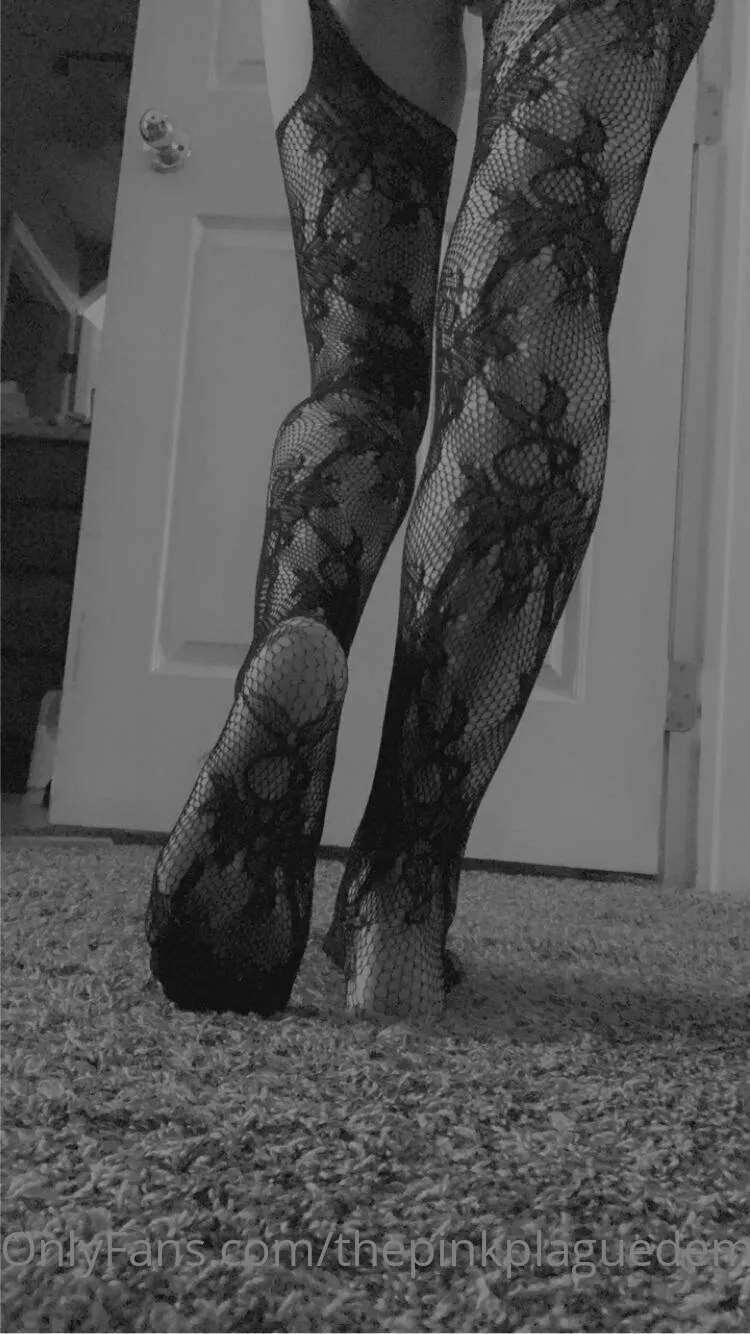 Lilith Anderson OnlyFans premium content 15 - thepinkplaguedemon717 exclusive collection