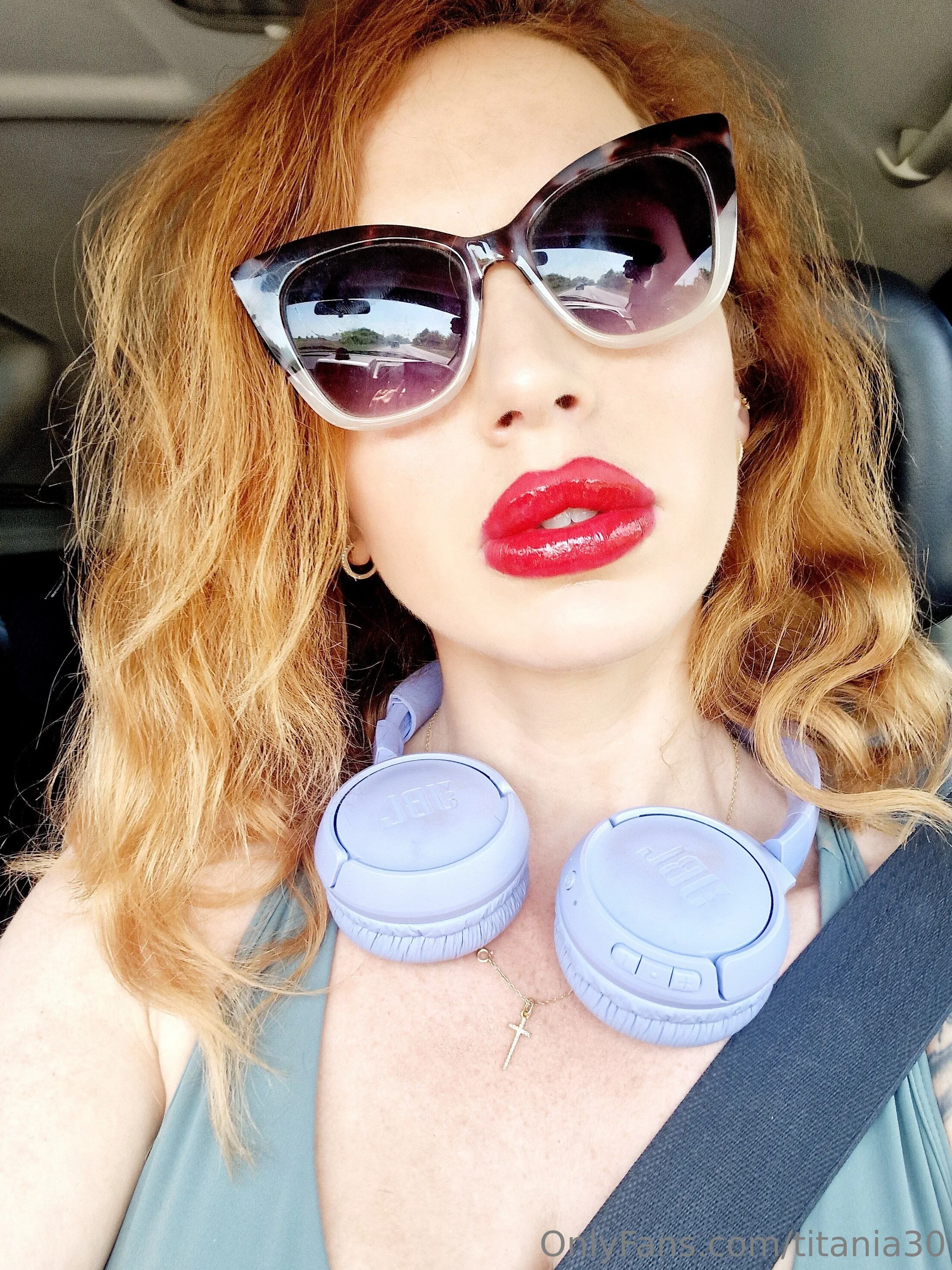 Mistress Titania Spanx OnlyFans premium content 1 - titania30 exclusive collection