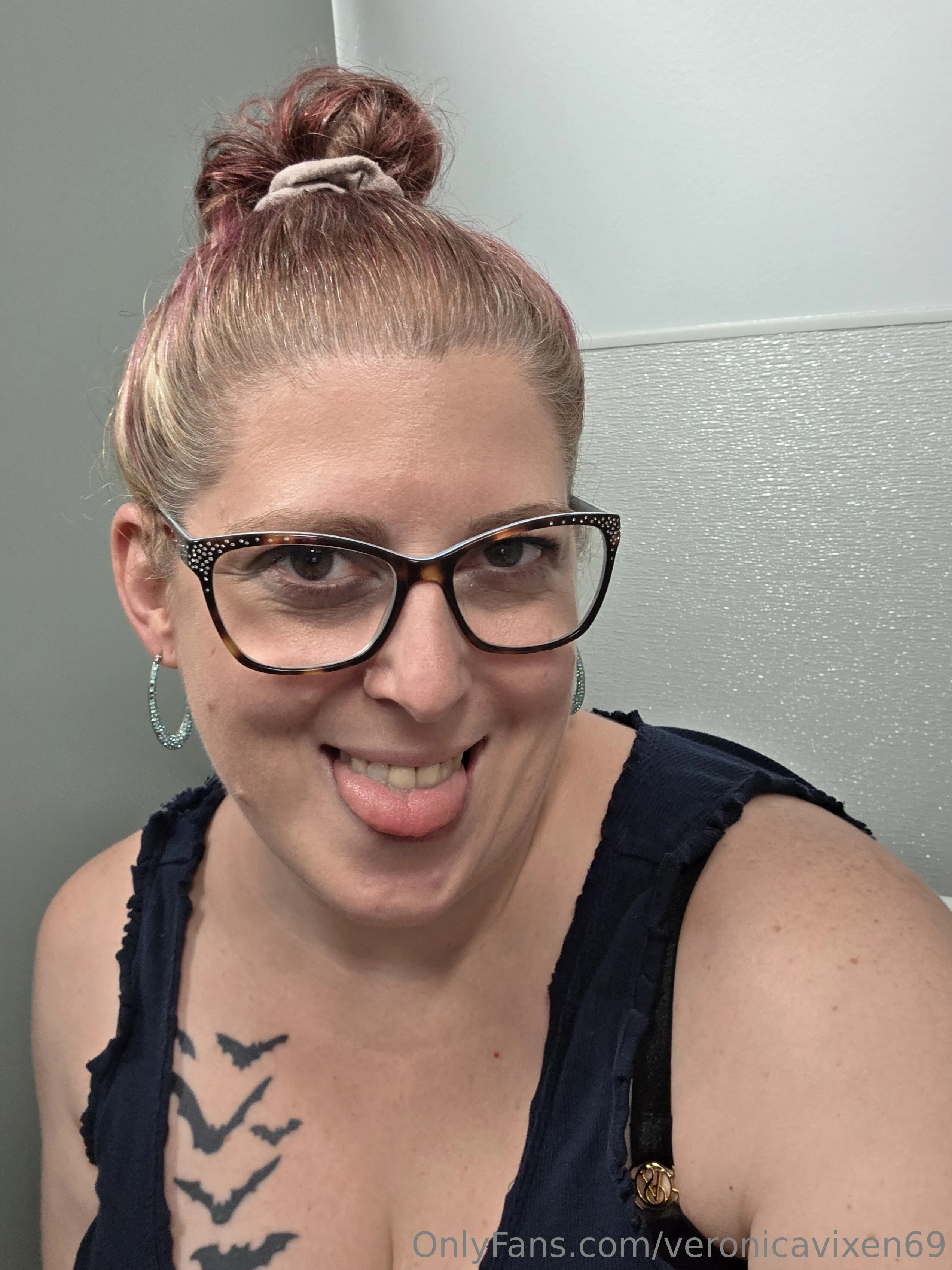 Veronica Vixen OnlyFans premium content 6 - veronicavixen69 exclusive collection