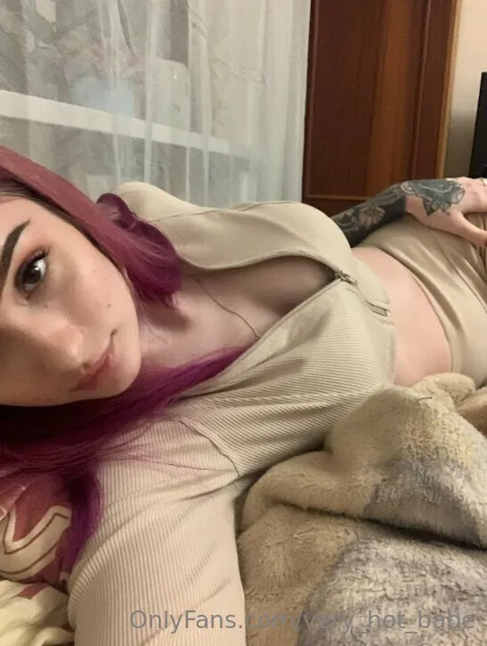 Veronica OnlyFans premium content 16 - very_hot_babe exclusive collection