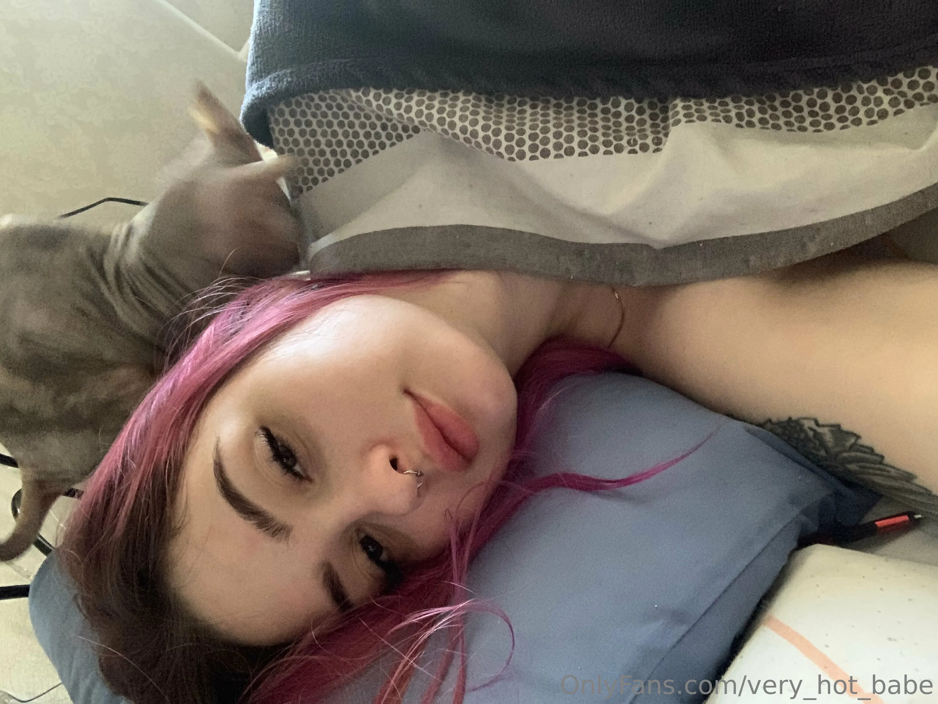 Veronica OnlyFans premium content 8 - very_hot_babe exclusive collection