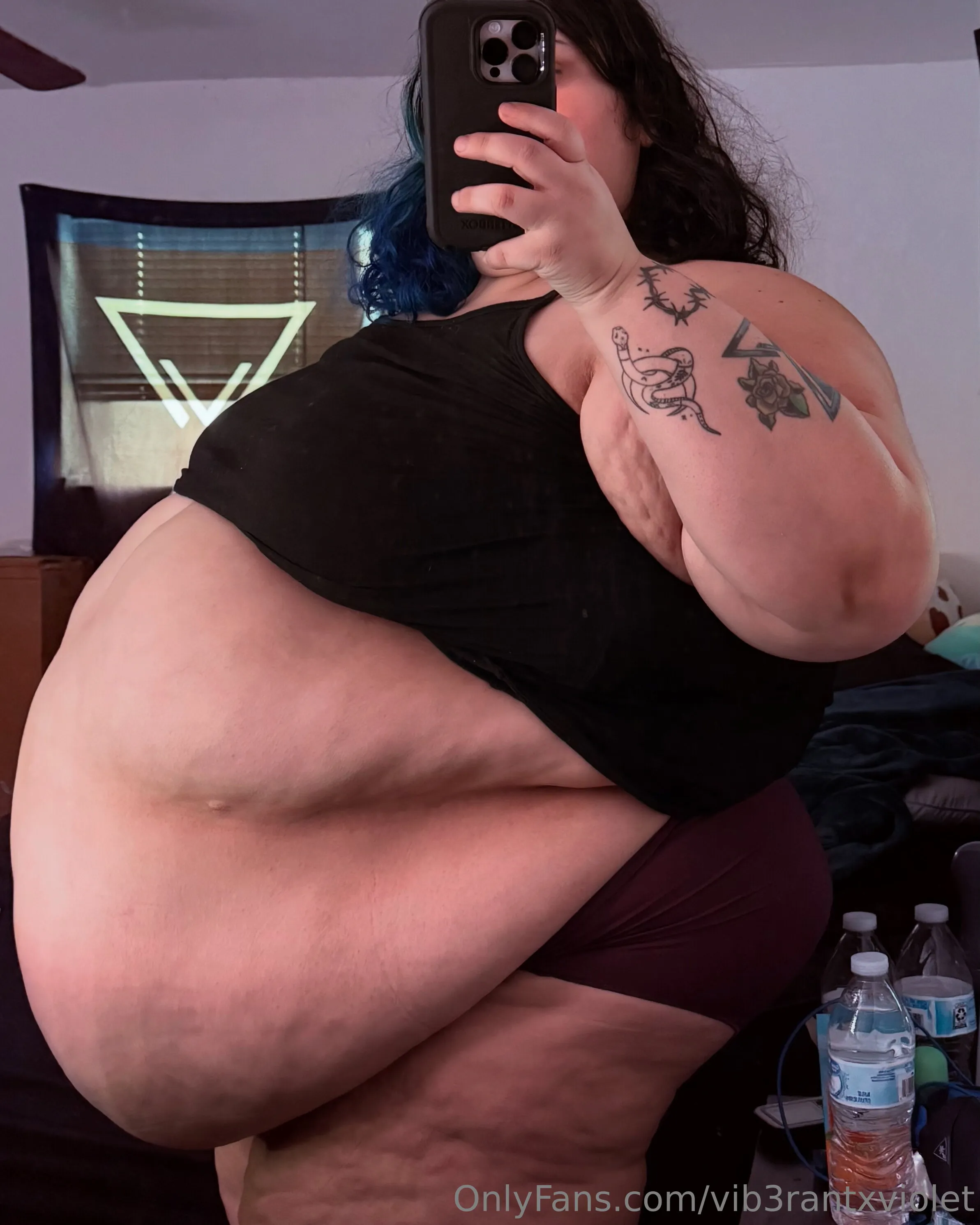 vib3rantxviolet OnlyFans premium content 7 - vib3rantxviolet exclusive collection