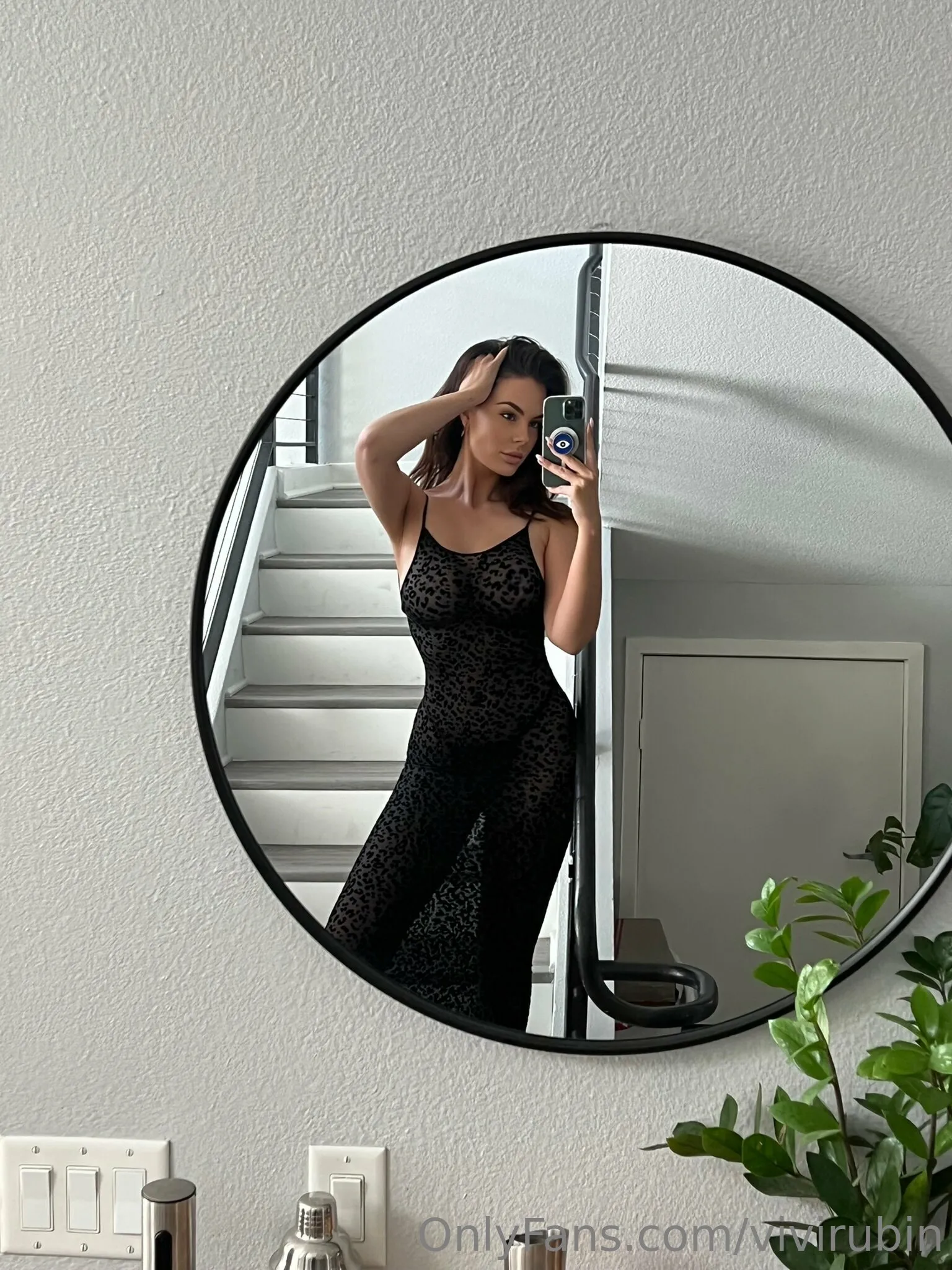 Vivi 💕 OnlyFans premium content 6 - vivirubin exclusive collection