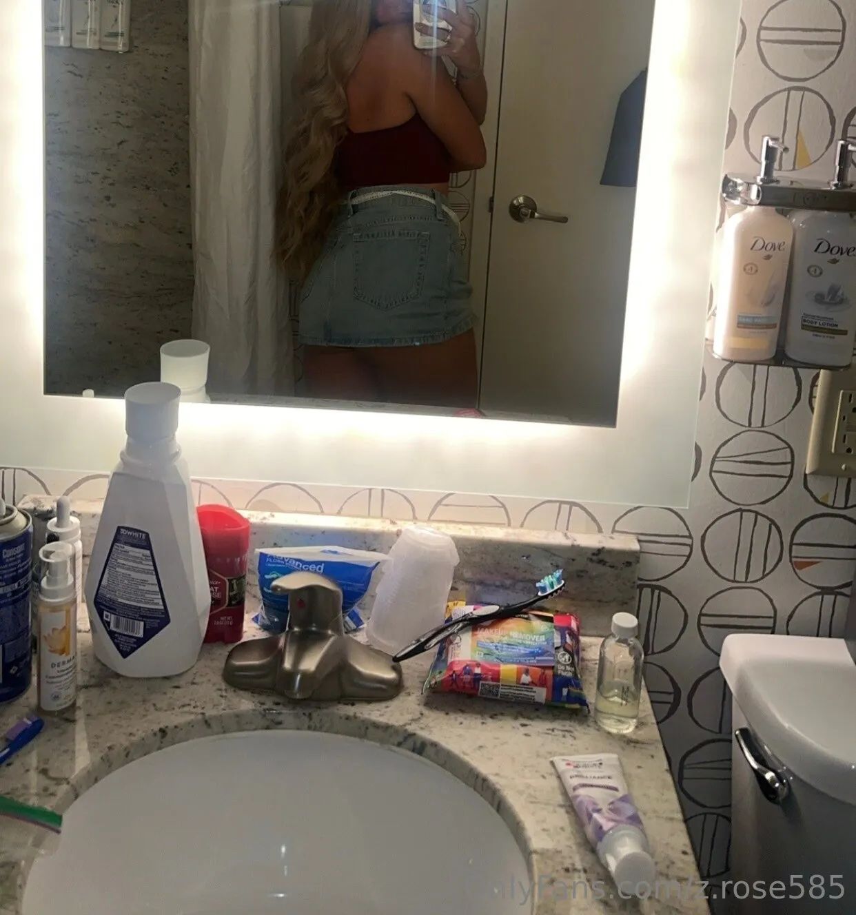 Rose Dawn OnlyFans premium content 10 - z.rose585 exclusive collection