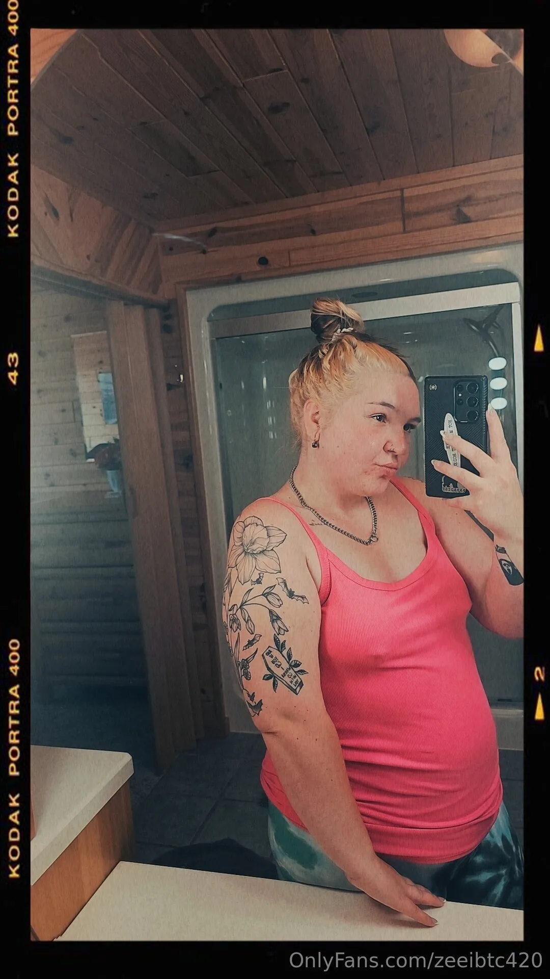 Zeeibtc420 OnlyFans premium content 6 - zeeibtc420 exclusive collection