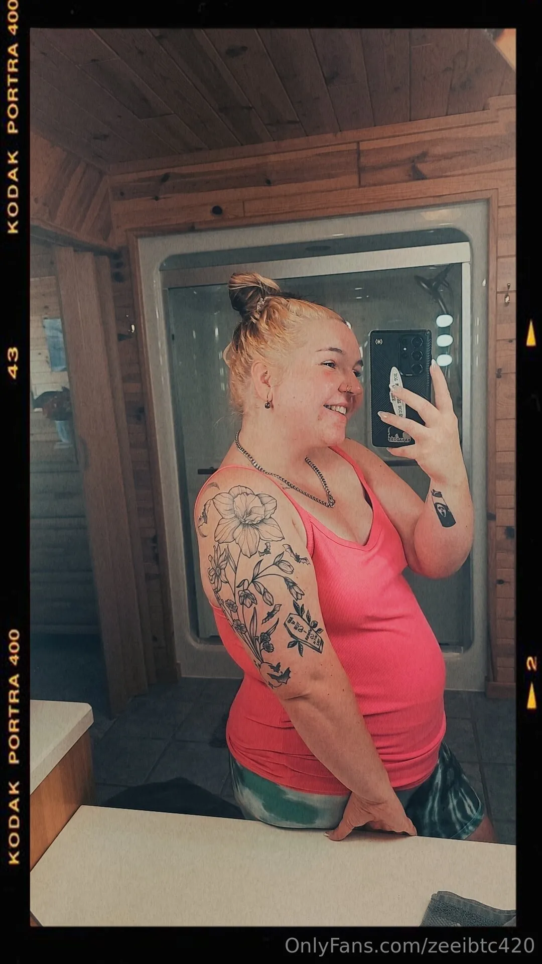 Zeeibtc420 OnlyFans premium content 5 - zeeibtc420 exclusive collection