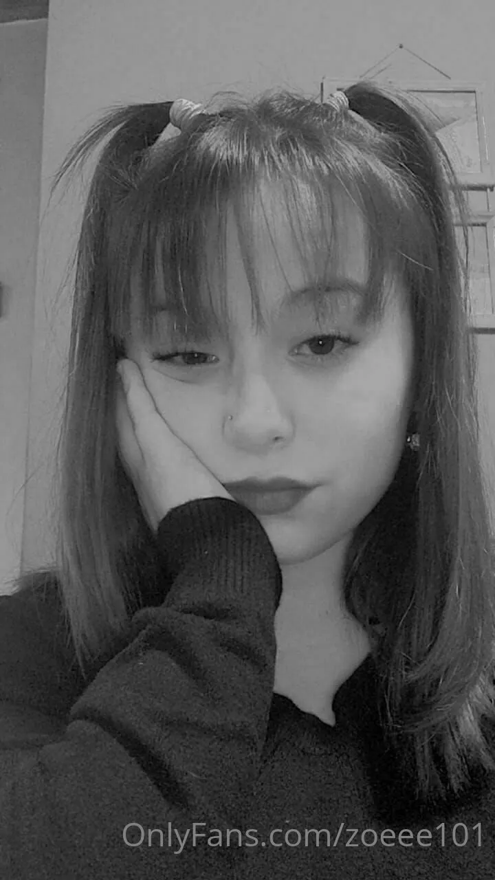 Zoe OnlyFans premium content 7 - zoeee101 exclusive collection